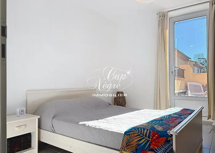 Duplex T2 Pour 4 Personnes A 300m De La De St Clair Saint-Clair (Var)
